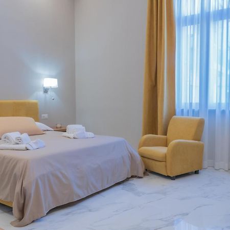 Le Suite Кротоне Экстерьер фото